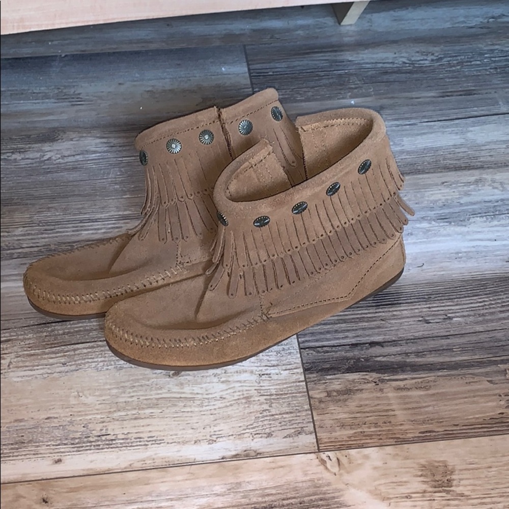 Limited edition Minnetonka Moccasins